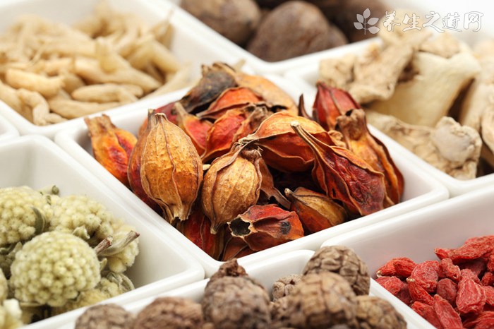 腰椎间盘突出吃什么药好