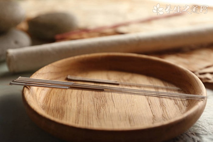 膝盖骨质增生吃什么药
