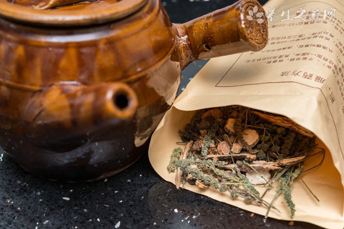 老人喝红姜茶可以吗
