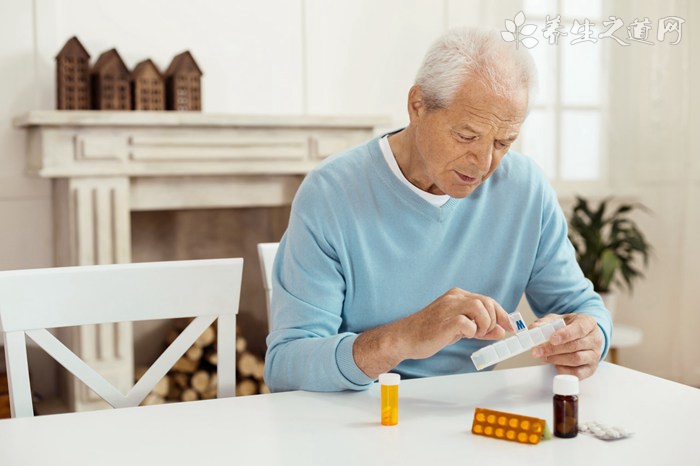 如何判断老人即将去世