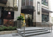 关于上海市静安区南京西路街道综合为老服务中心的介绍