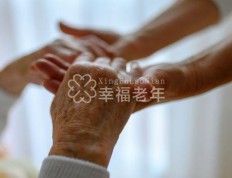 全国政协委员白涛：以市场机制和政策引导进一步完善养老服务体系