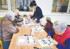 疫情下北京养老院别样迎新春，让更多老人参与自己的“春晚”