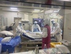 上海九院定点医院救治能力再提升，已有两位百岁老人出院