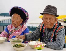 在蒙自，居家也能享受养老服务