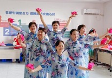 湘潭市雨湖区：社区老年大学开启养老新时尚
