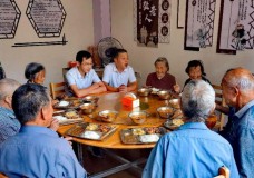 浙江衢州：乡村共建老年食堂 打造幸福银龄生活